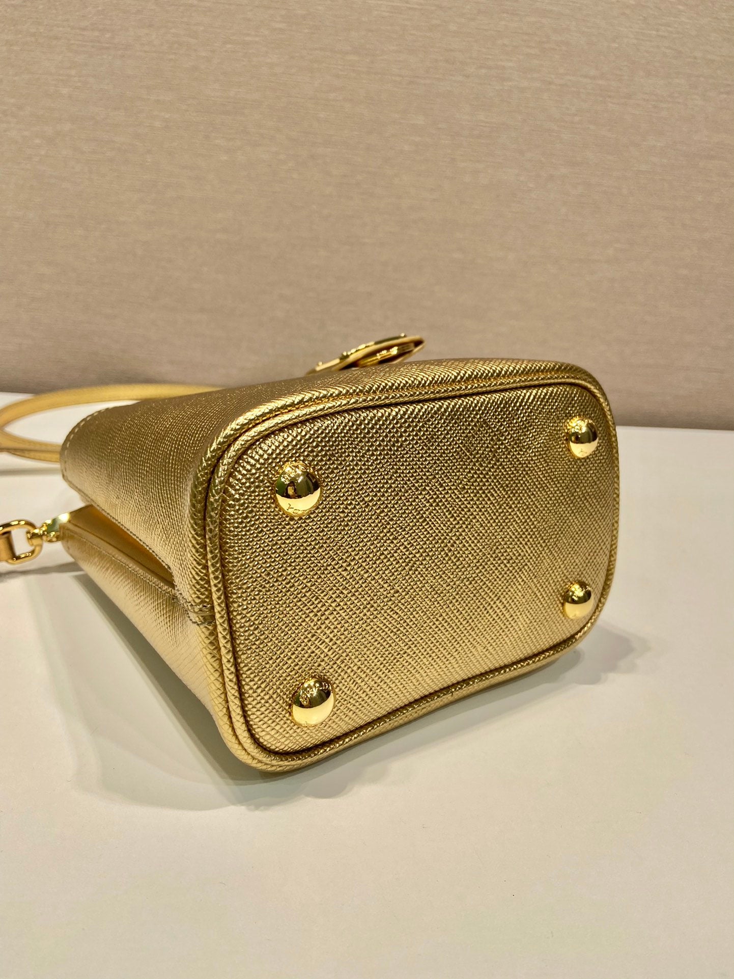 1BA373