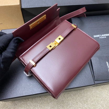 LUXR181