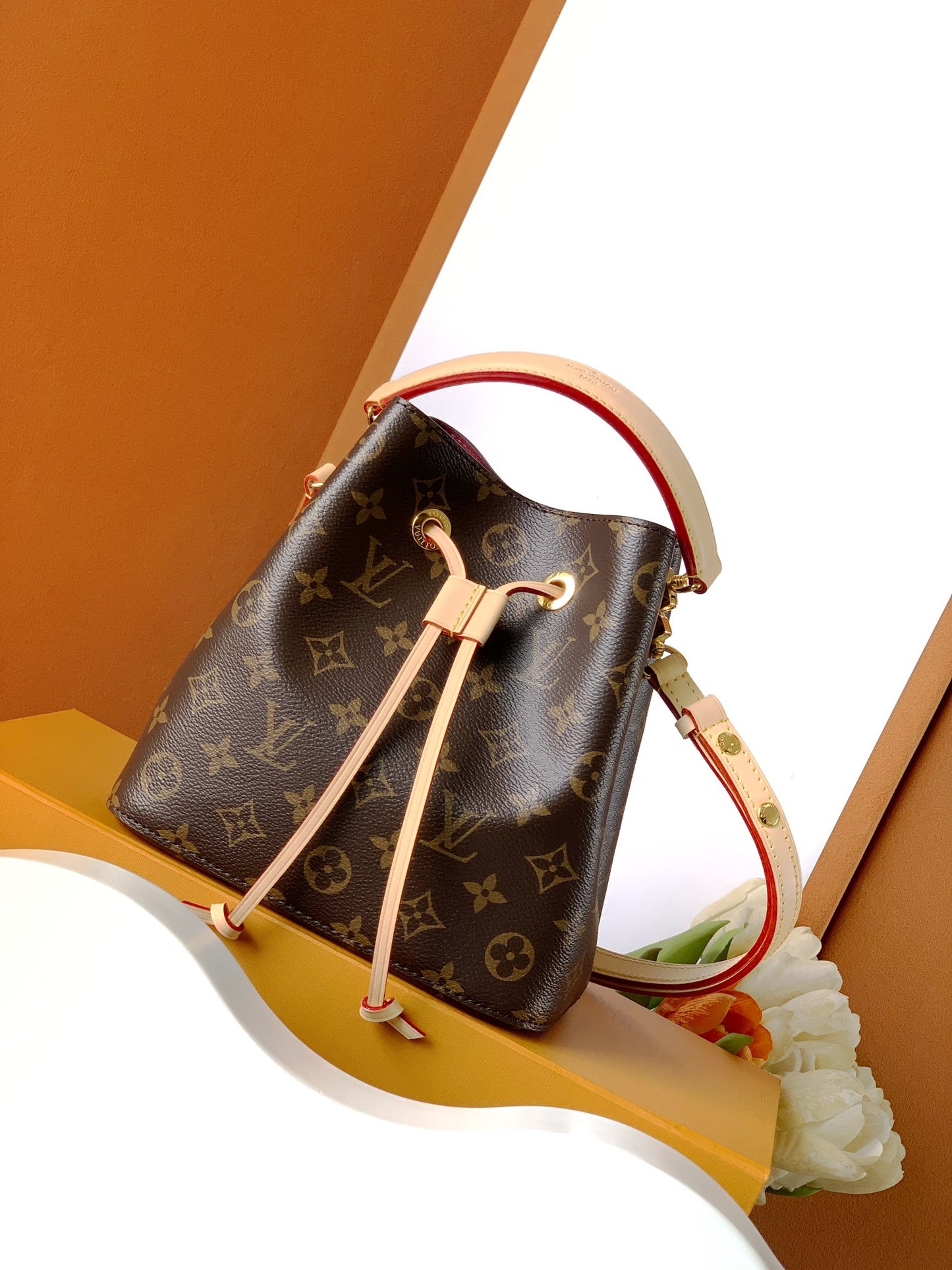LUXR4