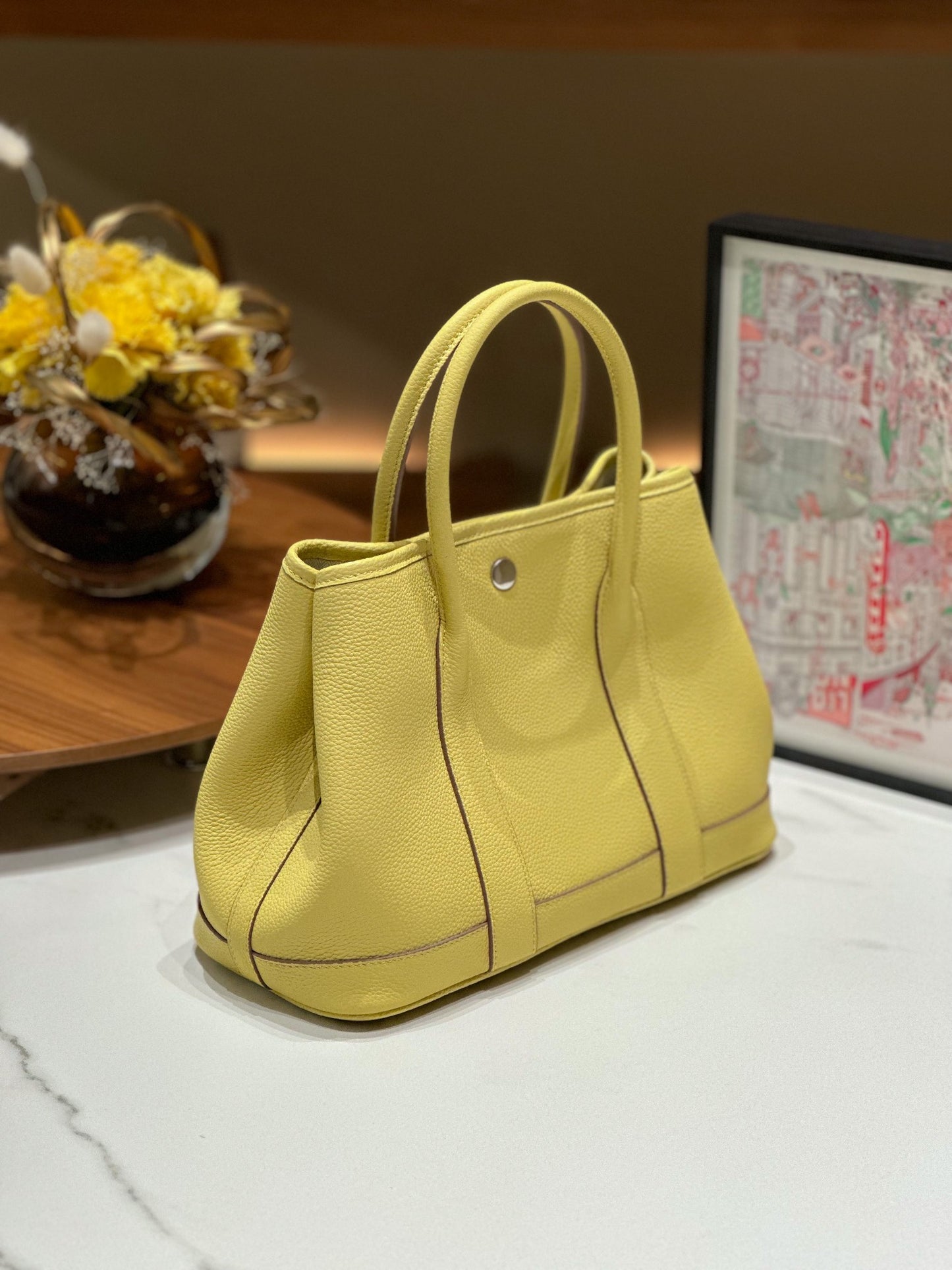 LUXR122