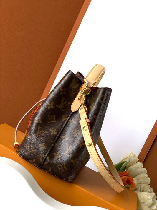 LUXR4