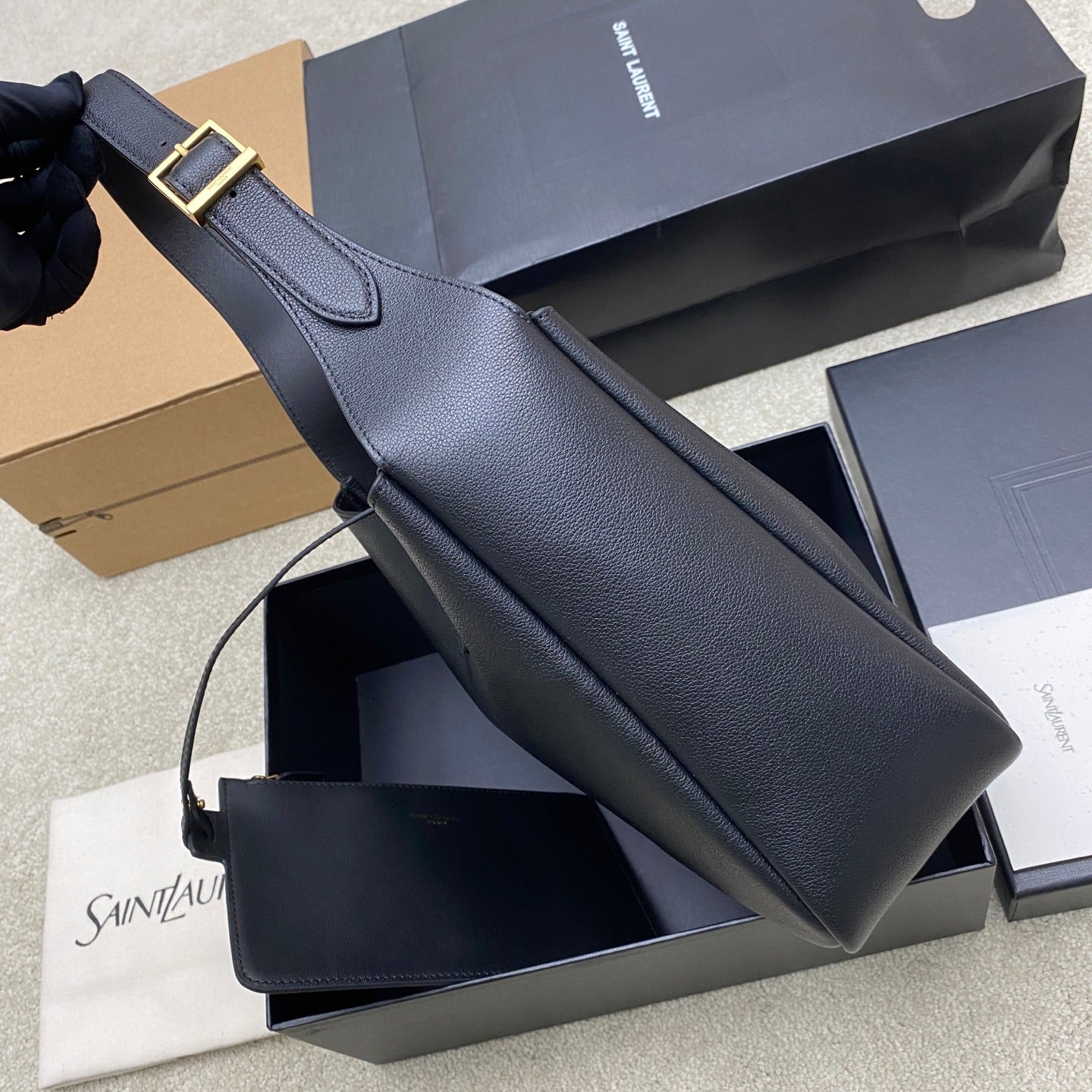 LUXR172