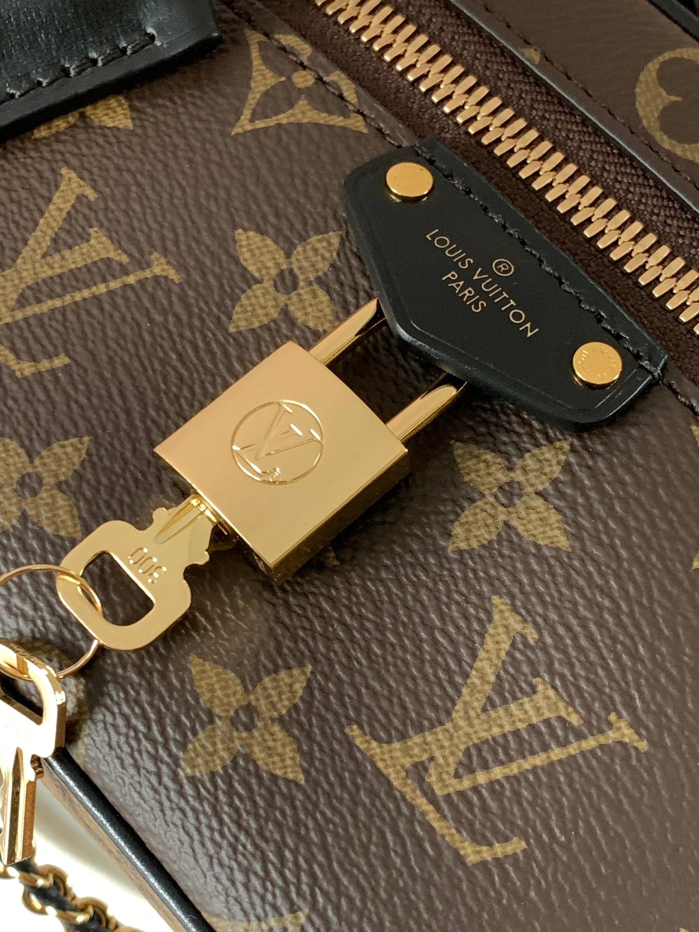 LUXR14