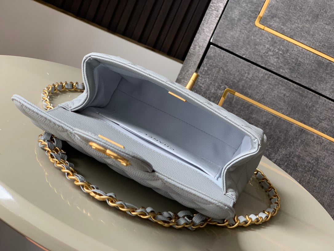 LUXR72