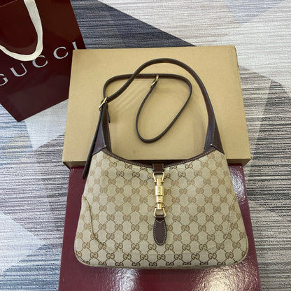 LUXR160