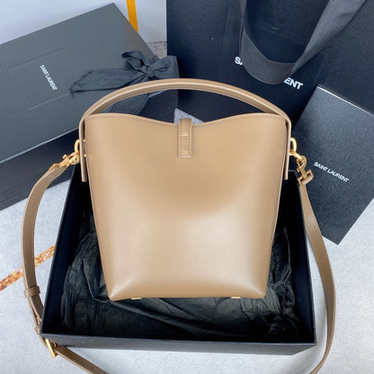 LUXR183