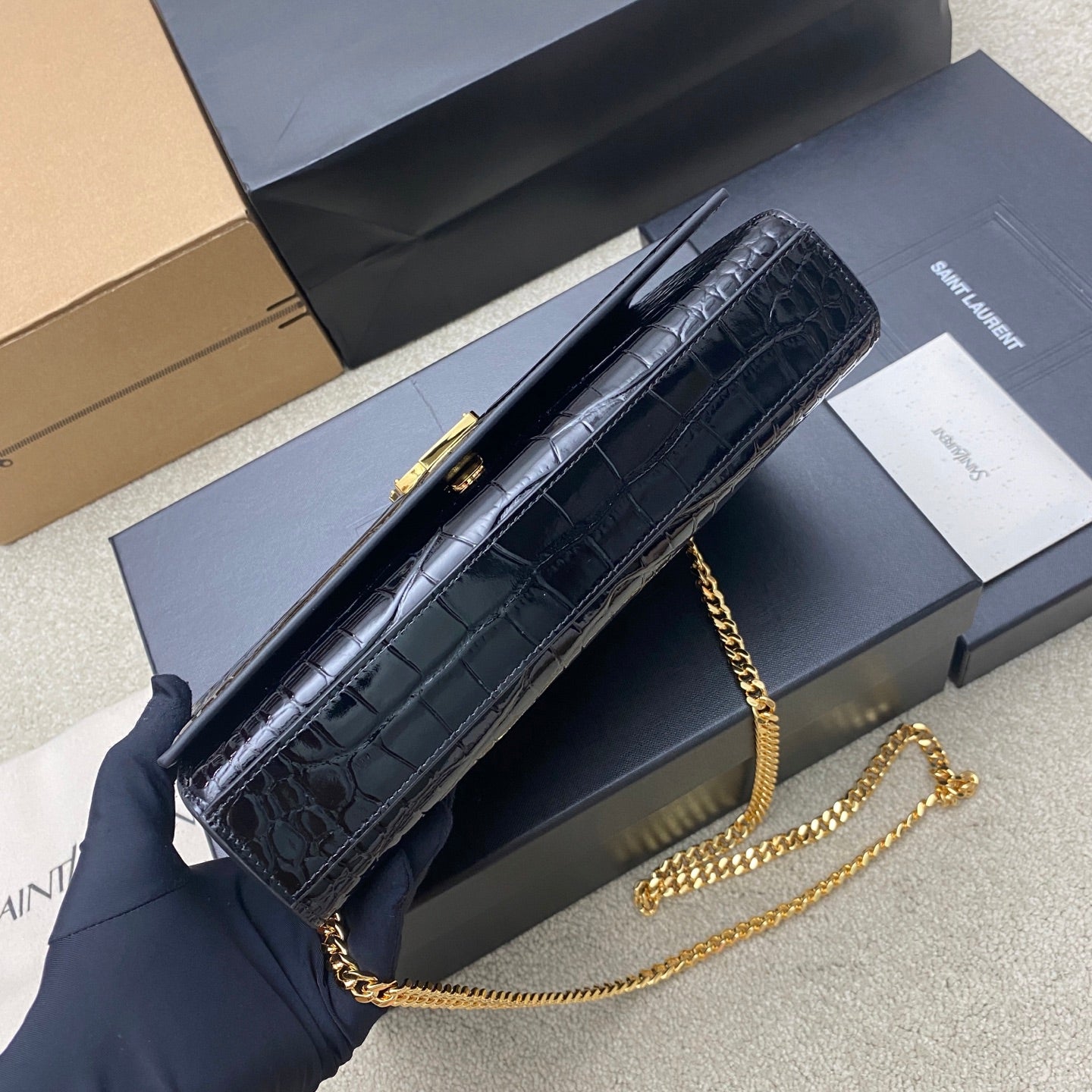 LUXR173