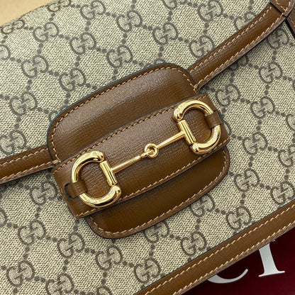 LUXR153