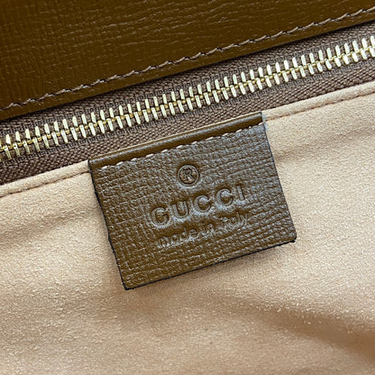 LUXR153
