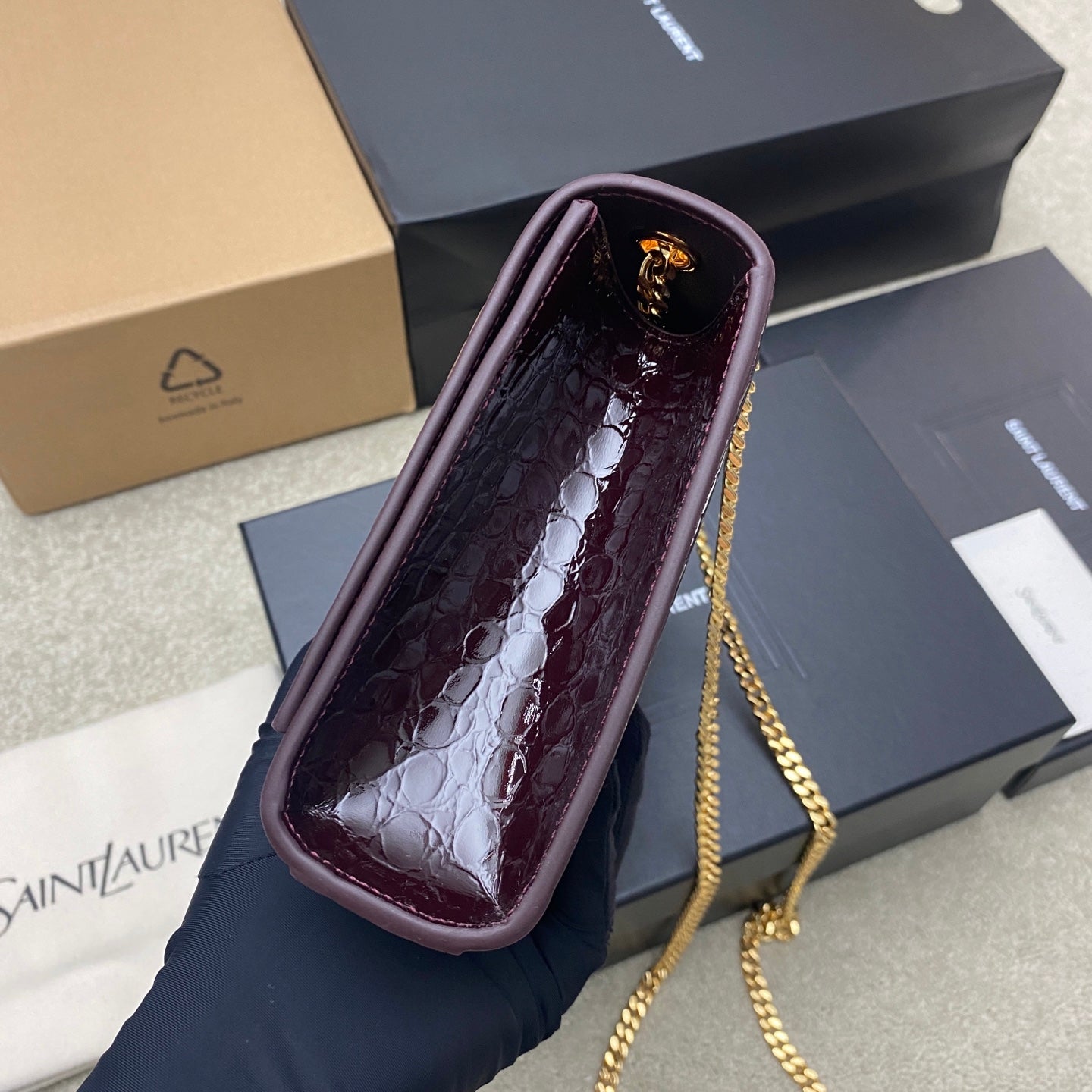 LUXR174