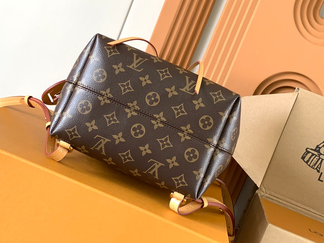LUXR24