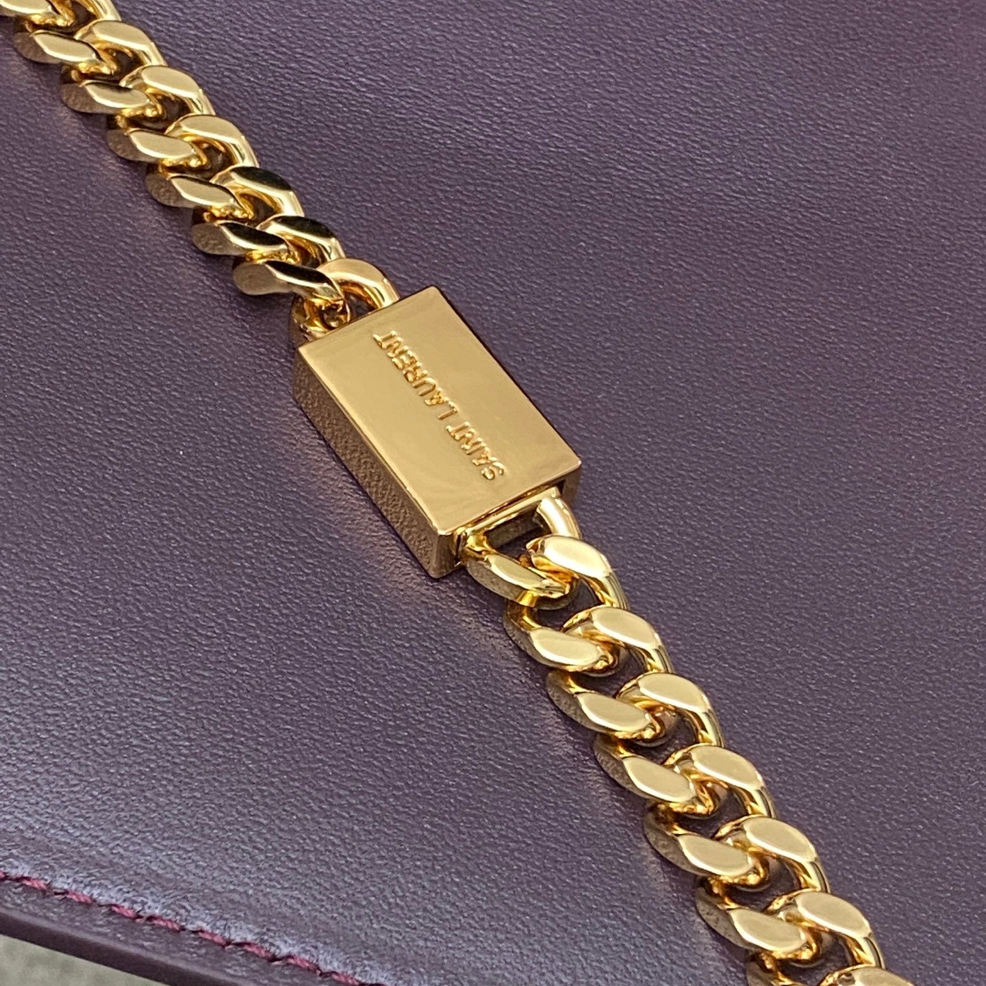 LUXR174