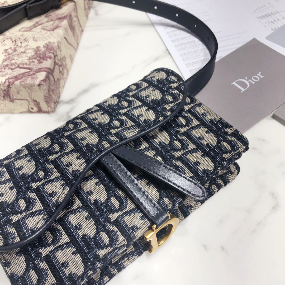 LUXR115