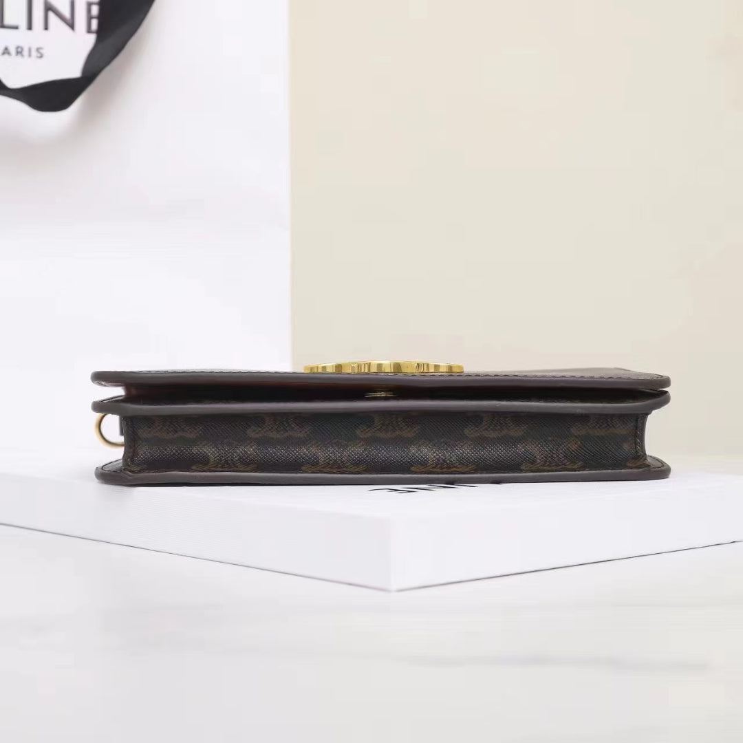 LUXR195