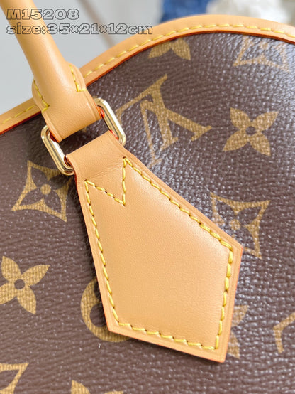 M15208