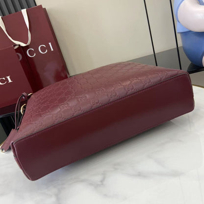 LUXR157