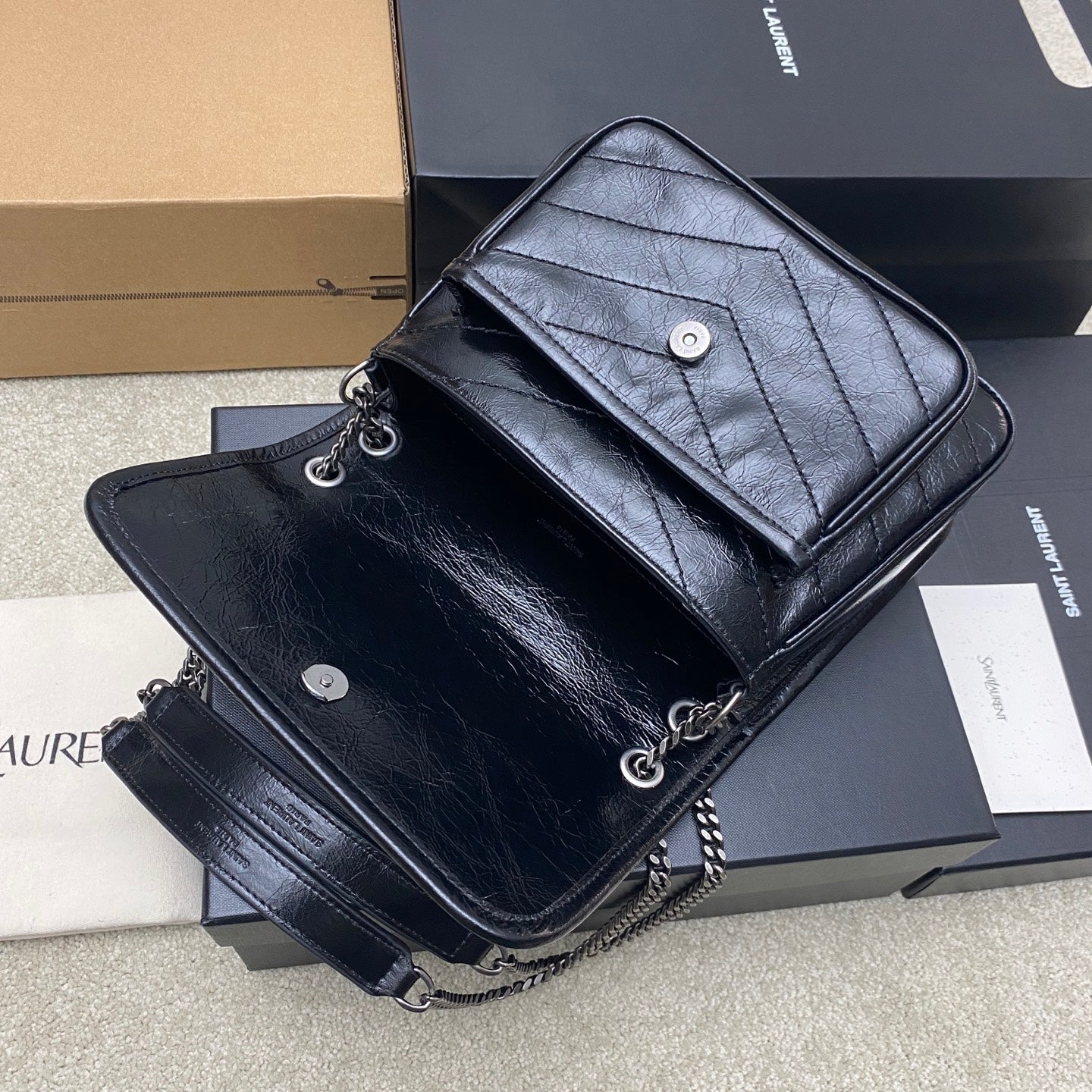 LUXR167