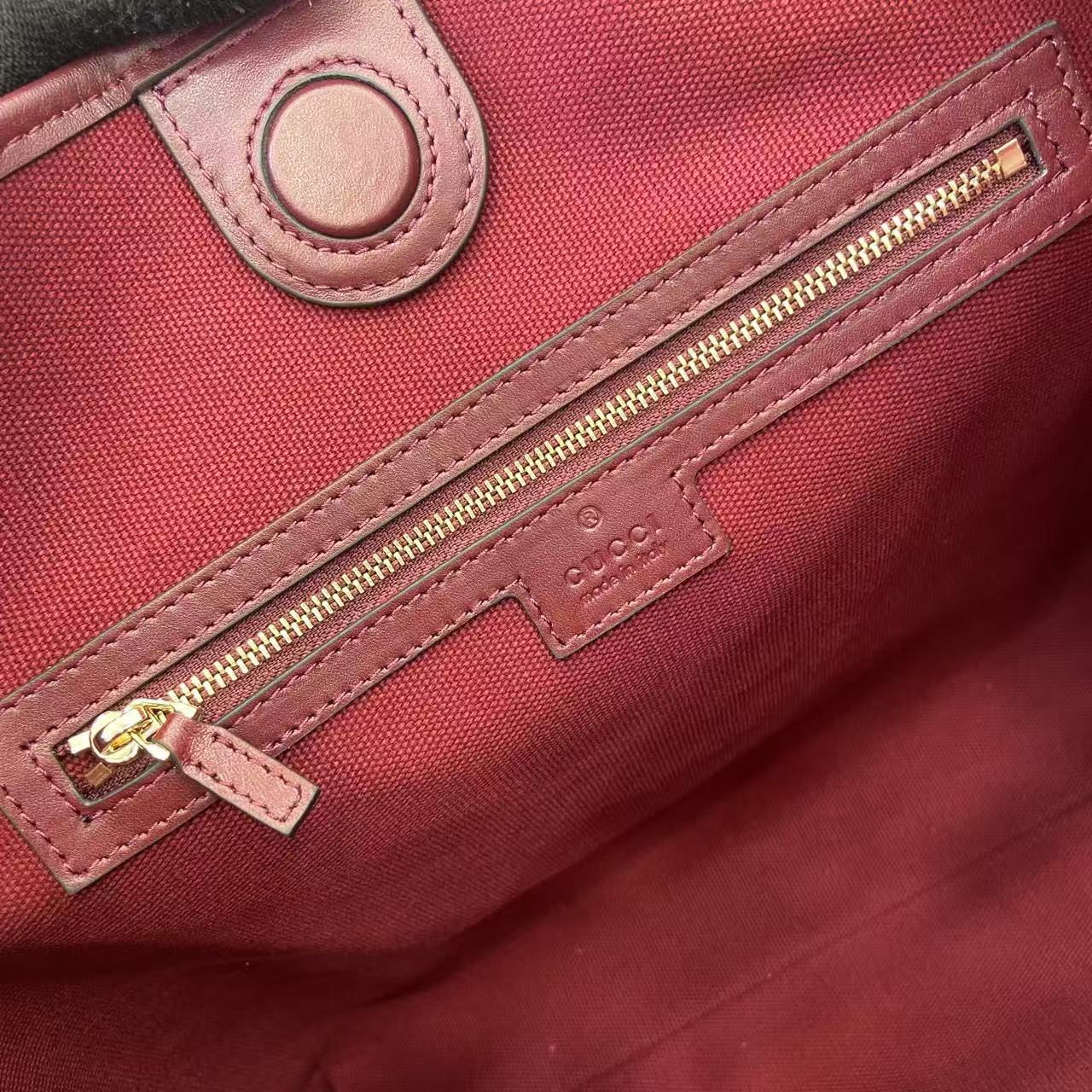 LUXR157
