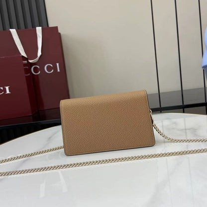 LUXR158