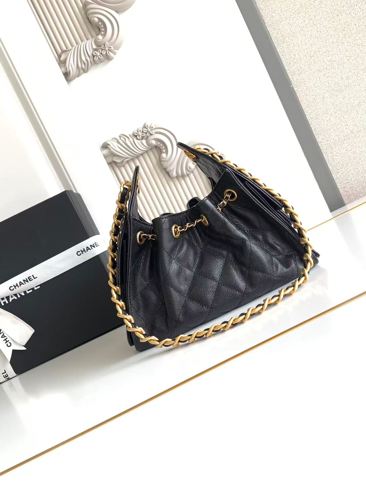 LUXR38