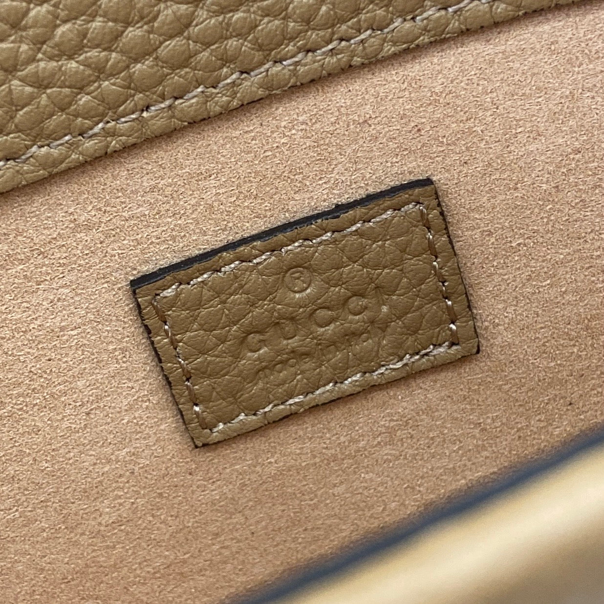 LUXR158