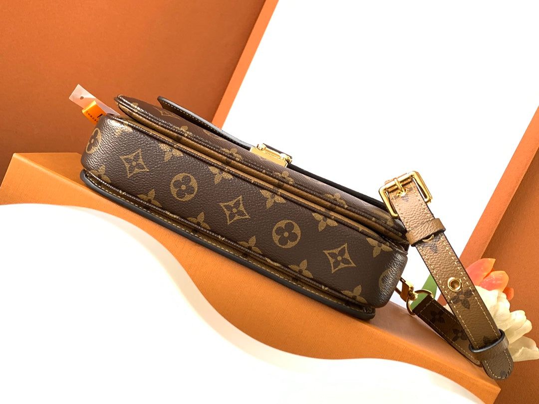 LUXR19