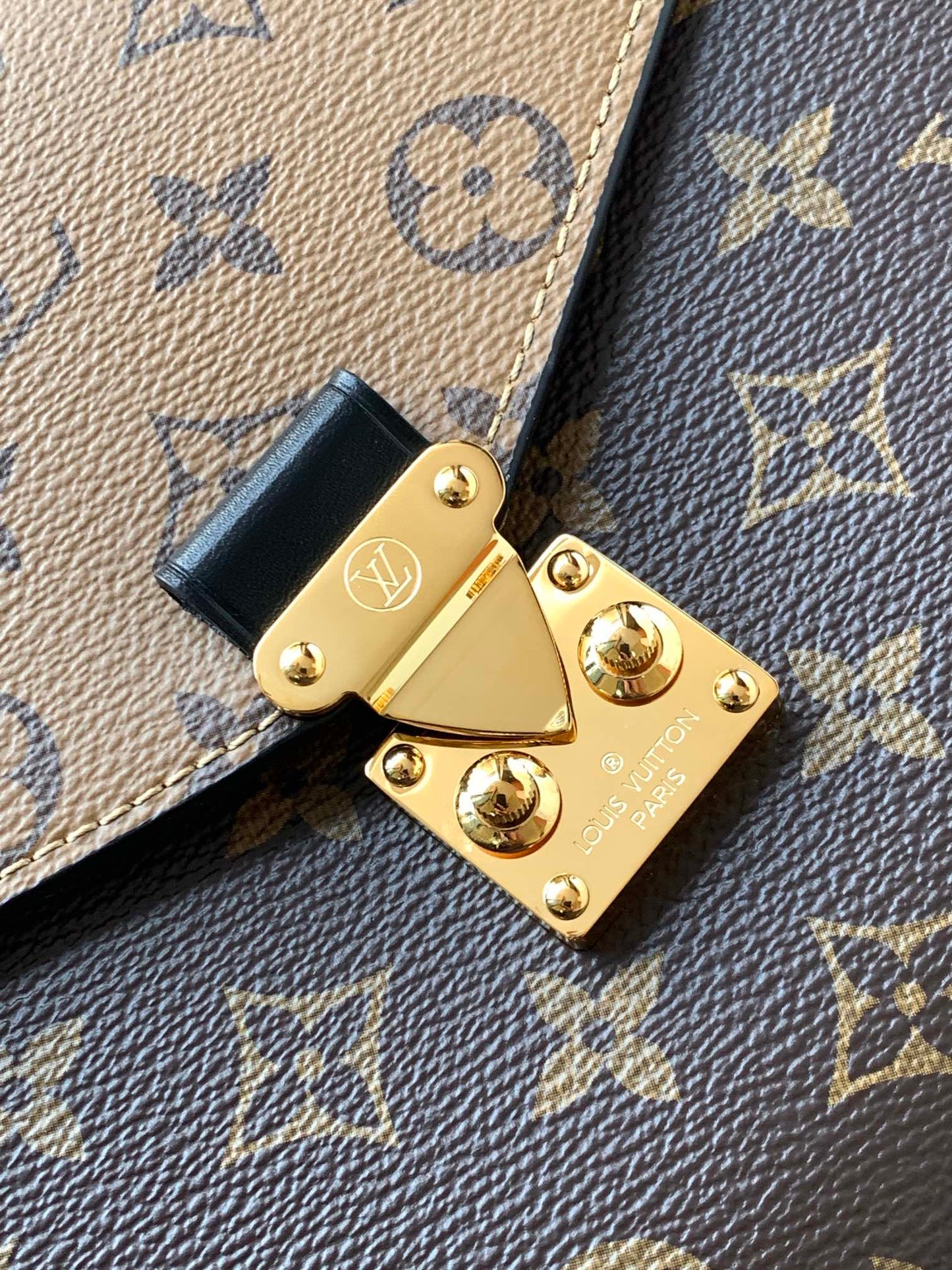 LUXR19